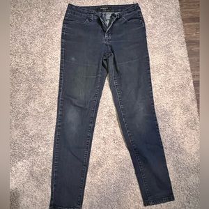 Nine West ladies dark denim jegging jeans